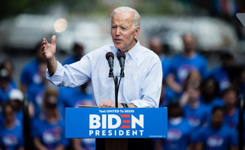 Biden-kormány, Facebook