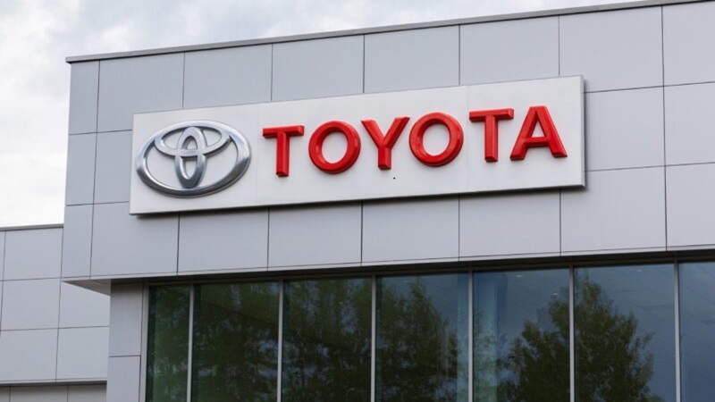 TOYOTA